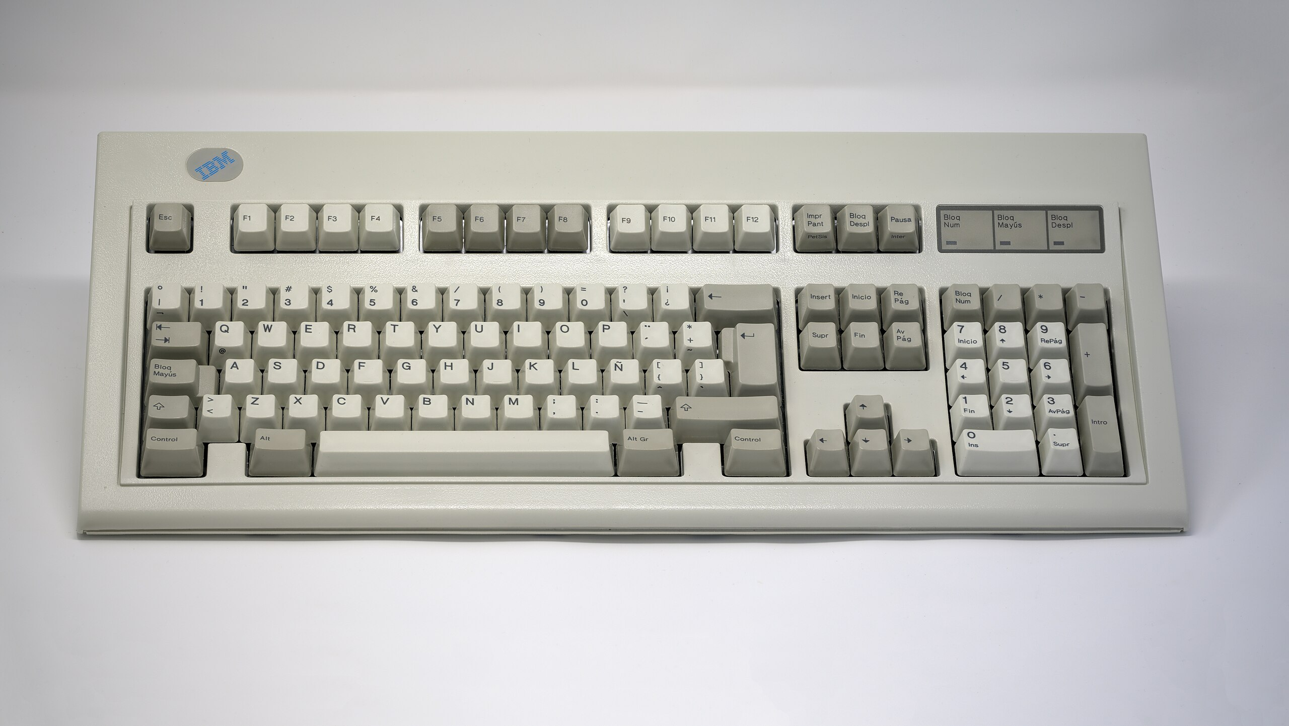An IBM Model M keyboard